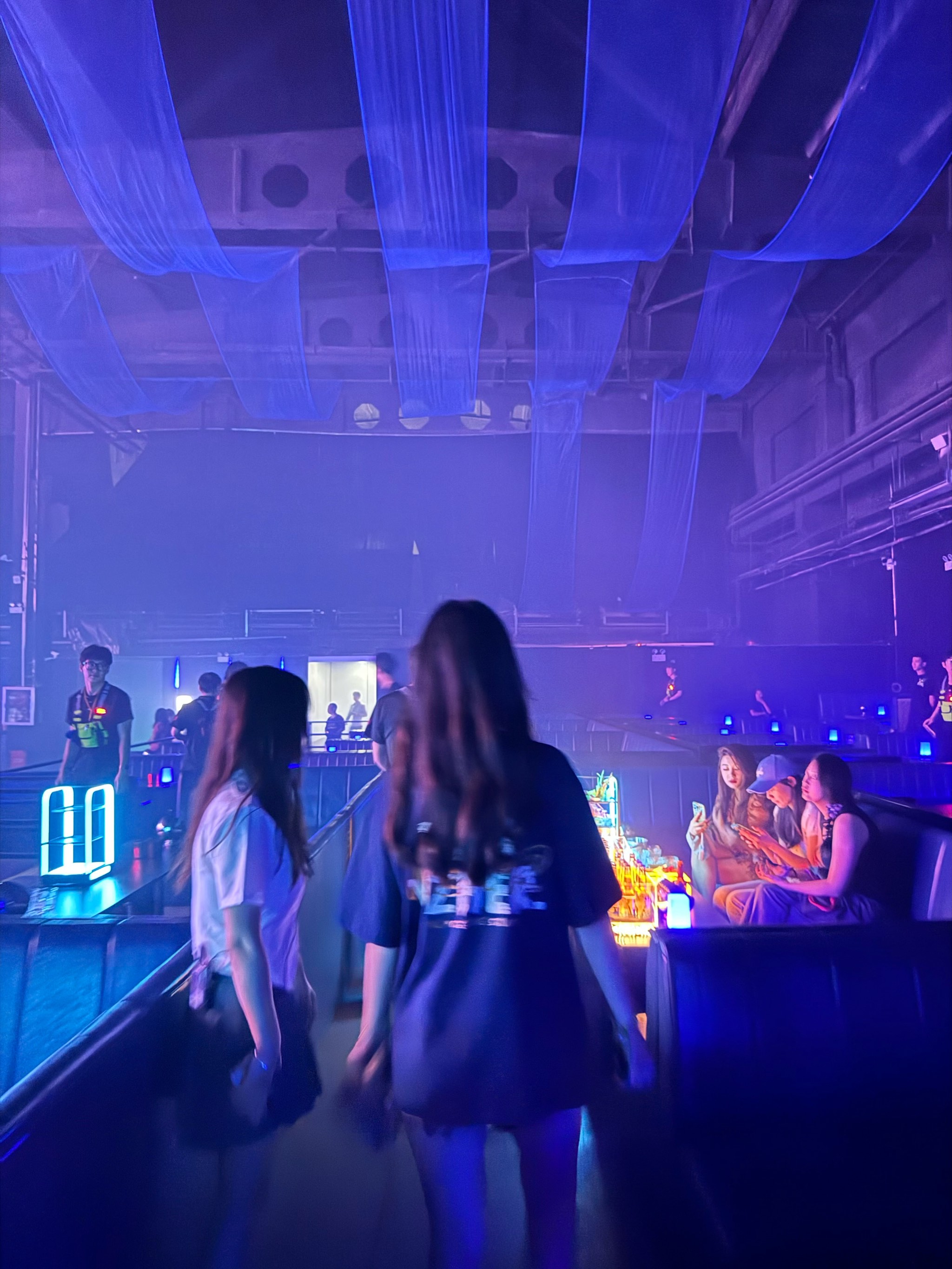 攀枝花商务ktv新鲜体验-仁和区ktv预定